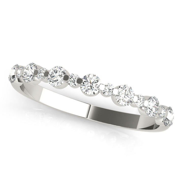 Lila Wedding Band