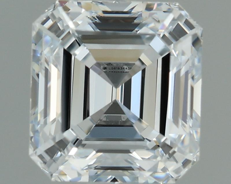 1.7 ct G Colour VS1 Clarity Emerald Shape Lab Grown Diamond