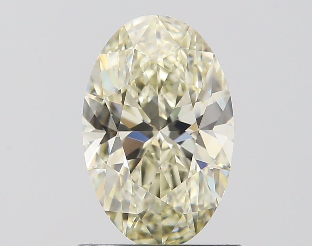 1.01 ct K Color VS1 Clarity Oval Shape Natural Diamond