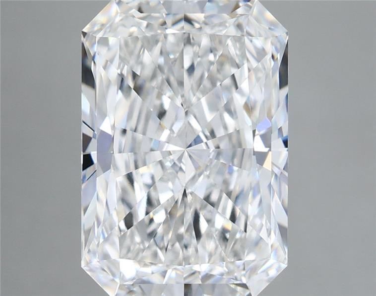 5.67 ct E Color VVS2 Clarity Radiant Shape Lab Grown Diamond