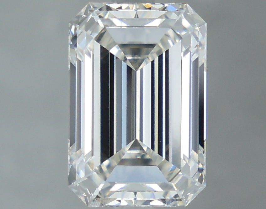 3.1 ct G Color VVS2 Clarity Emerald Shape Lab Grown Diamond
