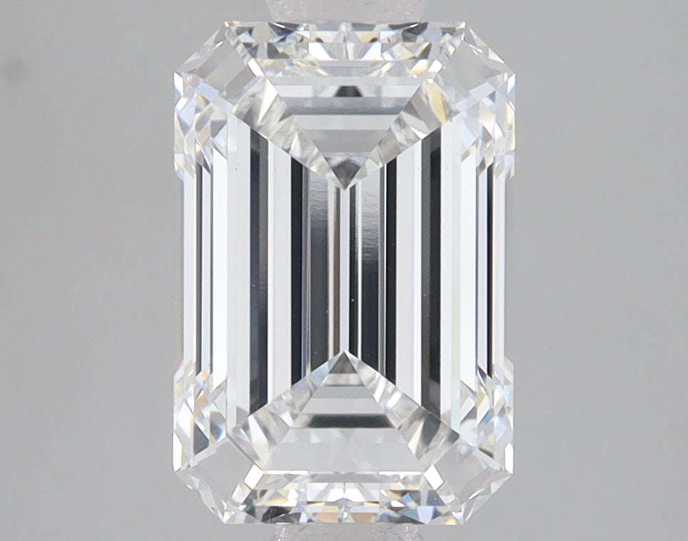 2.75 ct E Colour VVS2 Clarity Emerald Shape Lab Grown Diamond