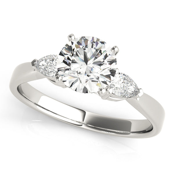 Echuca Three Stone Engagement Ring