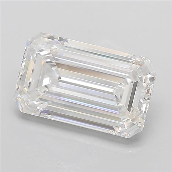 7.52 ct F Colour VVS2 Clarity Emerald Shape Lab Grown Diamond