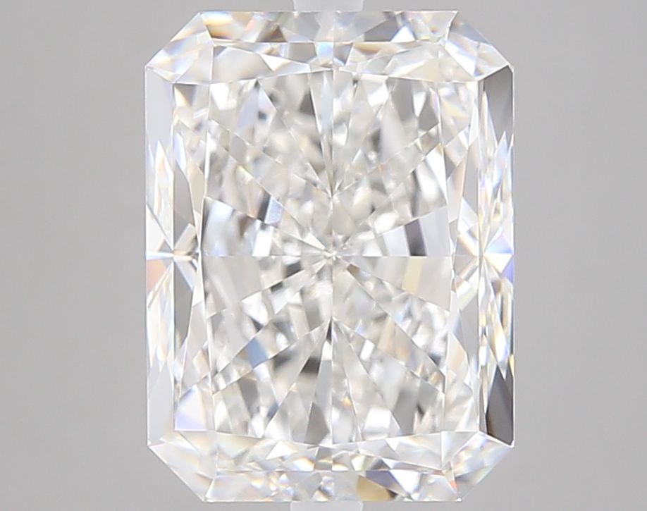 6.09 ct E Colour VVS2 Clarity Radiant Shape Lab Grown Diamond