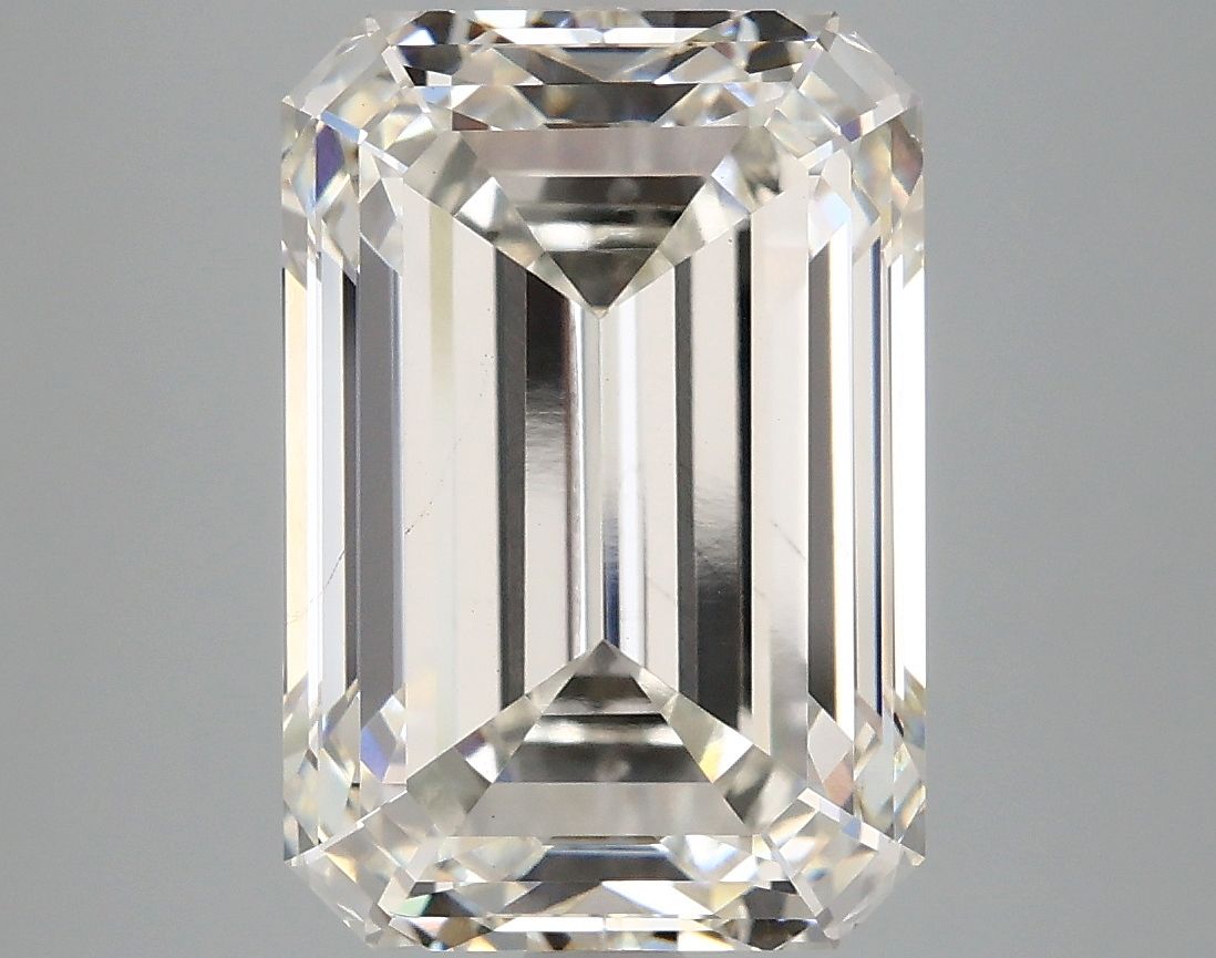 6.04 ct H Colour VS1 Clarity Emerald Shape Lab Grown Diamond