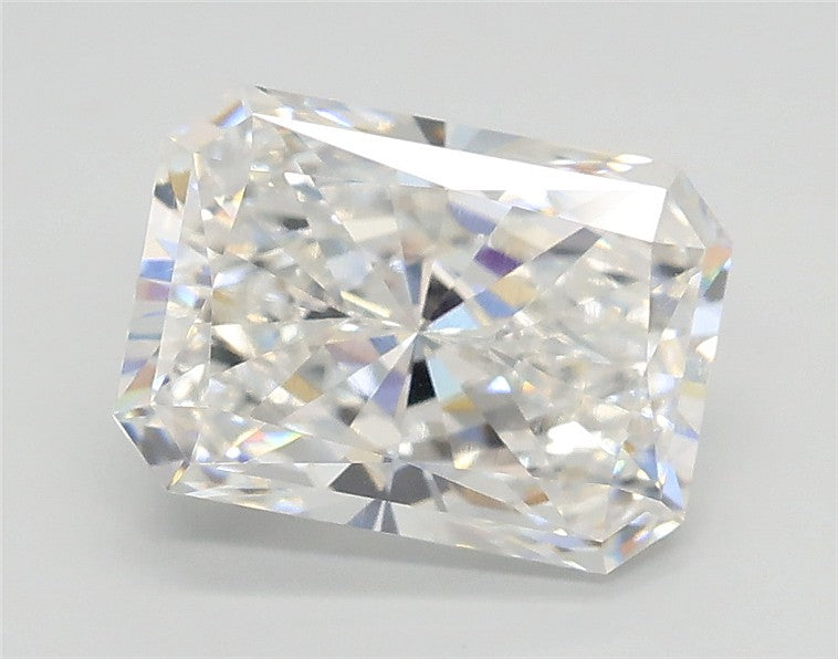 2.55 ct G Colour VVS2 Clarity Radiant Shape Lab Grown Diamond